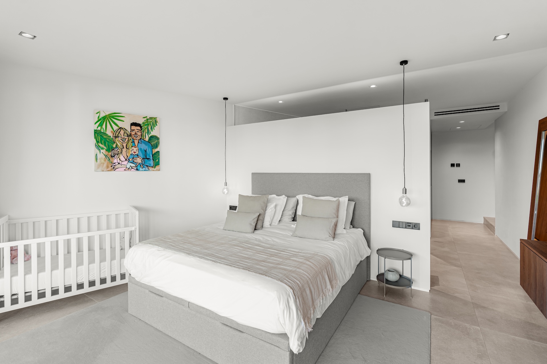 Resa Estates luxury vila Can Furnet modern Villa moderna bedroom 4.jpg